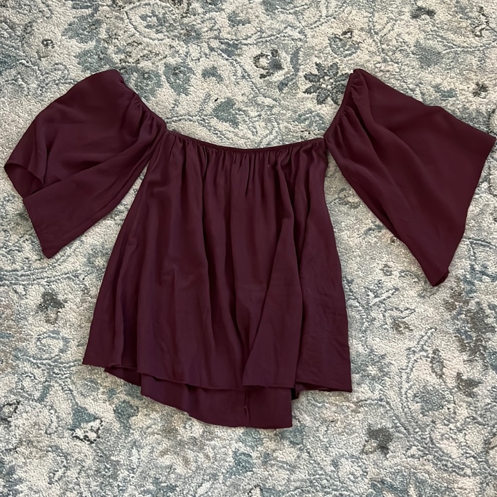 Don’t ask why - Burgundy off the shoulder top
